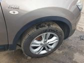 Front arch trim