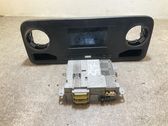 Radio / CD-Player / DVD-Player / Navigation