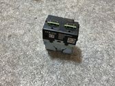 USB-pistokeliitin