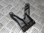 Engine mounting bracket