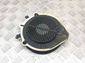 Enceinte de porte arrière