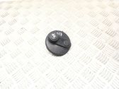 Moldura del elevalunas de la puerta trasera