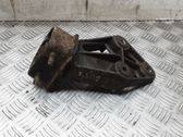 Engine mounting bracket