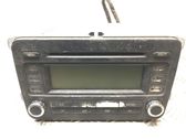 Radio / CD-Player / DVD-Player / Navigation