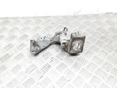 Engine mounting bracket