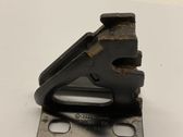 Engine bonnet/hood hinges