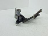 Fender mounting bracket