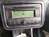 Radio/CD/DVD/GPS head unit