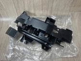 Front bumper mounting bracket