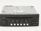 Radio/CD/DVD/GPS head unit