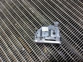 Cerradura de puerta delantera