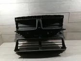 Intercooler air channel guide