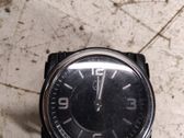Uhr