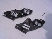 Headlight/headlamp mounting bracket