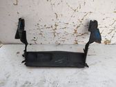 Intercooler air channel guide