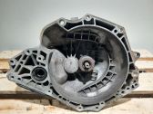 Manual 5 speed gearbox
