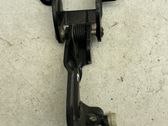 Sliding door middle roller runner