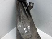 Engine mounting bracket