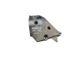 Engine mounting bracket