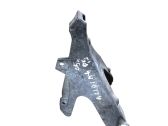 Engine mounting bracket