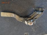 Accelerator throttle pedal