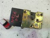 Serrure de porte avant