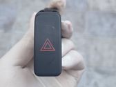 Включатель аварийных фонарей