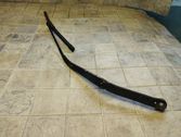 Windshield/front glass wiper blade