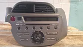 Radio/CD/DVD/GPS-pääyksikkö