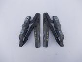 Engine bonnet/hood hinges