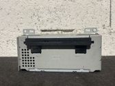 Radio / CD-Player / DVD-Player / Navigation