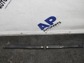 Staffa del pannello di supporto del radiatore parte superiore