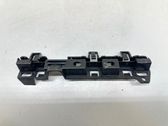 Fender mounting bracket