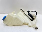 Windshield washer fluid reservoir/tank