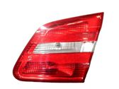 Tailgate rear/tail lights