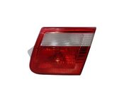 Tailgate rear/tail lights