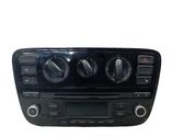 Radio / CD-Player / DVD-Player / Navigation