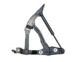 Engine bonnet/hood hinges