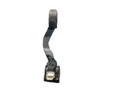 Accelerator throttle pedal