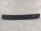 Trunk/boot sill cover protection