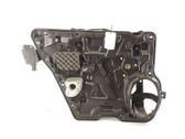 Rear window lifting mechanism without motor