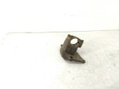 Intercooler pipe mounting bracket
