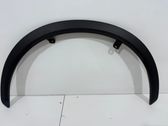 Garniture pour voûte de roue avant