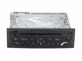 Radio / CD-Player / DVD-Player / Navigation