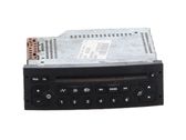 Radio / CD-Player / DVD-Player / Navigation