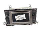 Radio / CD-Player / DVD-Player / Navigation