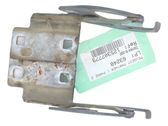 Engine bonnet/hood hinges