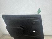 Moldura del tarjetero de la puerta trasera
