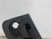 Moldura del tarjetero de la puerta trasera