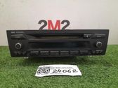 Radio / CD-Player / DVD-Player / Navigation